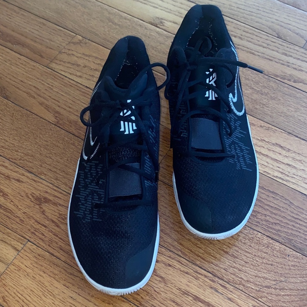 Nike Black and White Men's Performance Sneakers